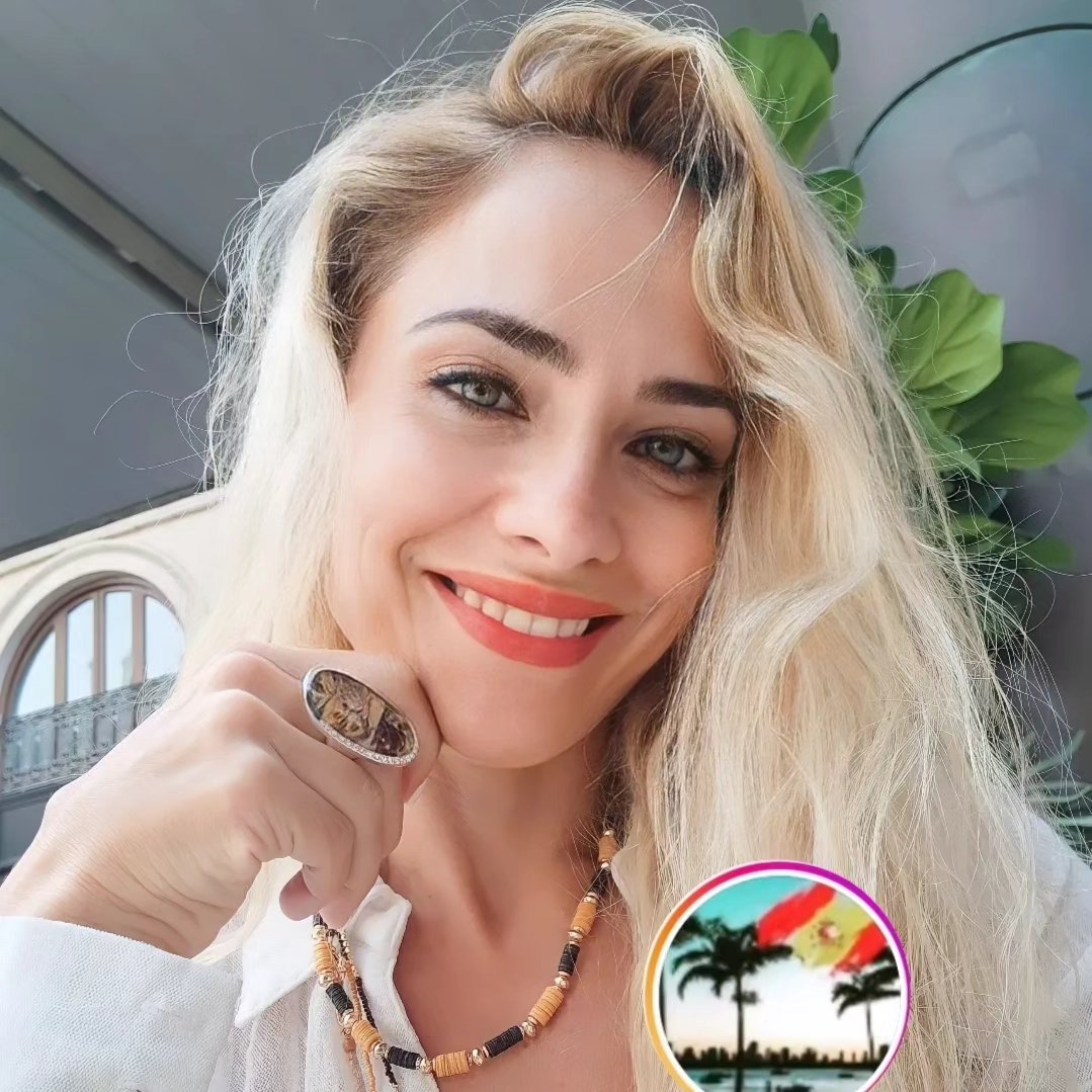 Mariola Blanco sonriendo en Miami